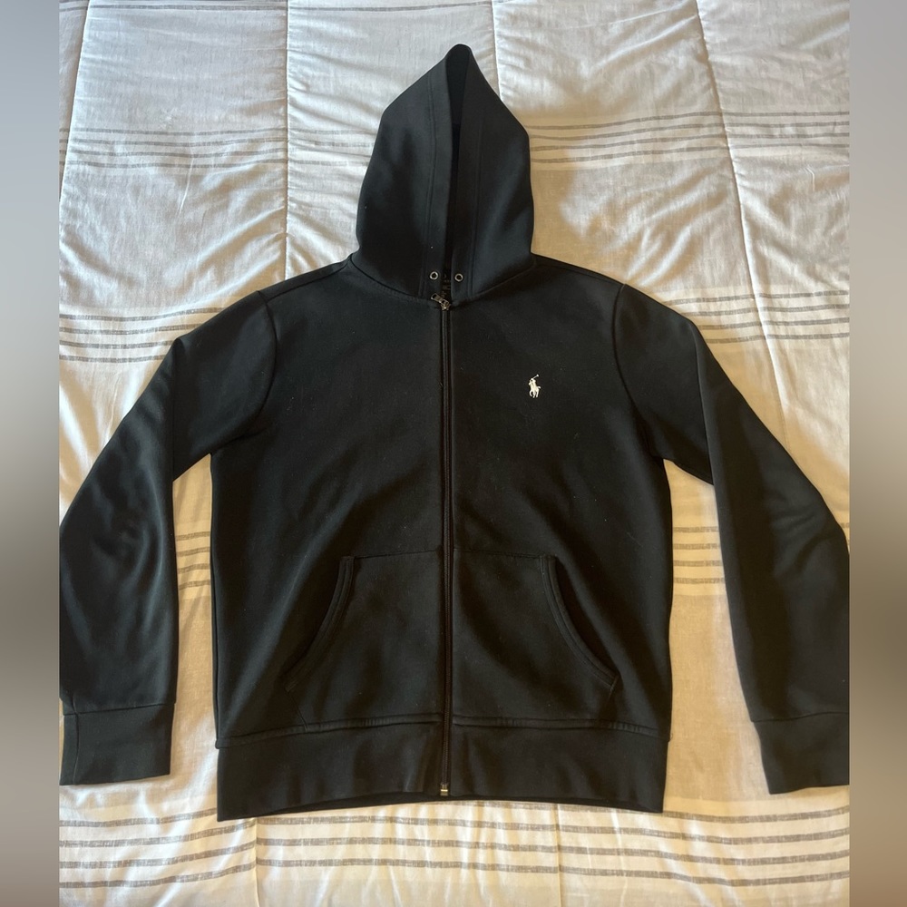 BLACK POLO HOODIE. SIZE: S